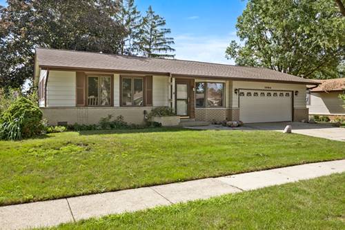 1086 Hickory, Elk Grove Village, IL 60007