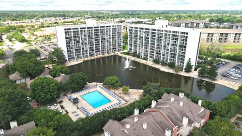 2005 S Finley Unit 604, Lombard, IL 60148