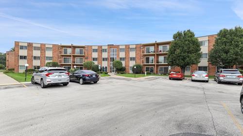 9724 S Karlov Unit 207, Oak Lawn, IL 60453