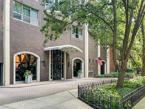 1515 N Astor Unit 18B, Chicago, IL 60610