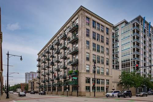 1801 S Michigan Unit 402, Chicago, IL 60616