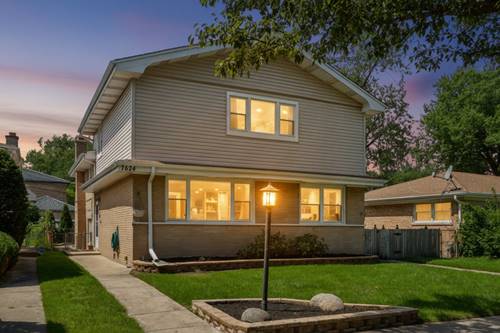 7624 Kilbourn, Skokie, IL 60076
