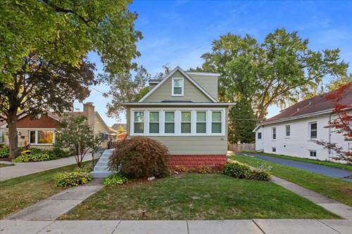 141 N Cedar, Palatine, IL 60067