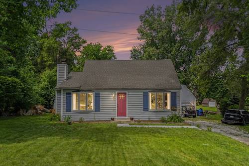 5S254 Radcliff, Naperville, IL 60563