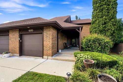 610 Cress Creek, Crystal Lake, IL 60014