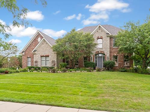 4135 River Ridge, St. Charles, IL 60175