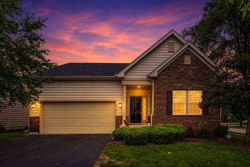 1648 Colchester, Aurora, IL 60505