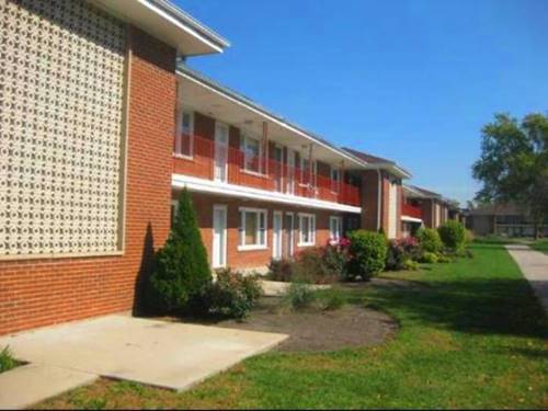1113 Holiday Unit 6, Des Plaines, IL 60016