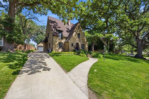 41 Hamilton, Elgin, IL 60123