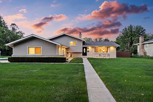 1236 Sandpiper, Naperville, IL 60540