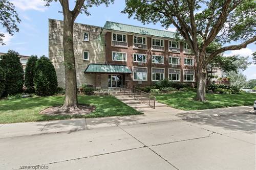 2812 E Bel Aire Unit 303, Arlington Heights, IL 60004