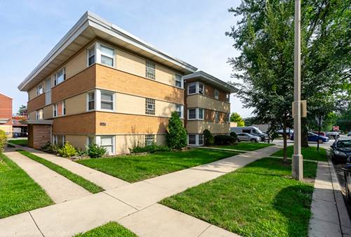 1194 S Kenilworth Unit 1W, Oak Park, IL 60304