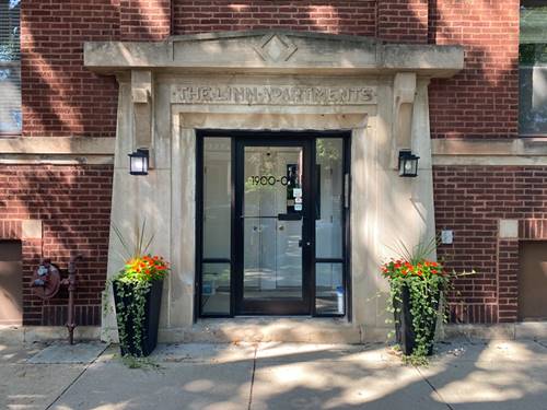 1900 W Byron Unit 2, Chicago, IL 60618