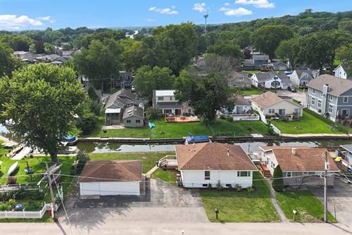 28 Lakeside, Fox Lake, IL 60020