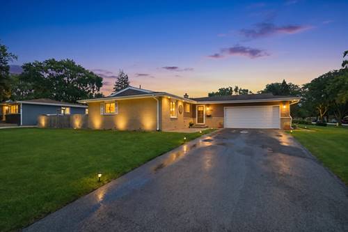 601 E Dogwood, Mount Prospect, IL 60056