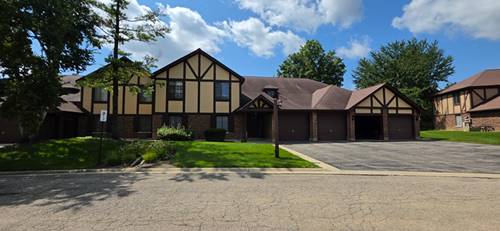 1758 Plymouth Unit C, Wheaton, IL 60189