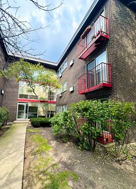 8524 Skokie Unit 3F, Skokie, IL 60077