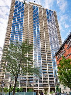 1560 N Sandburg Unit 415J, Chicago, IL 60610