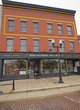 111 E Van Buren Unit 3, Woodstock, IL 60098