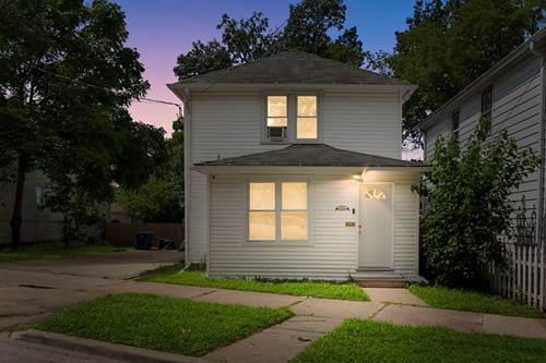 556 Caroline, Waukegan, IL 60085
