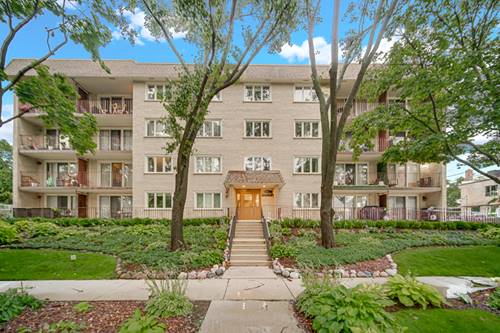 225 E Wing Unit 302, Arlington Heights, IL 60004