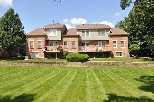 0S077 Kerry, Winfield, IL 60190