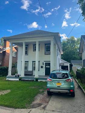 706 John, Rockford, IL 61103