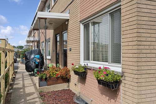7916 W Lawrence Unit A, Norridge, IL 60706