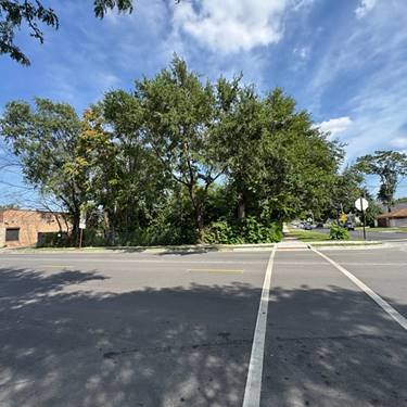 11213 S Vincennes, Chicago, IL 60643
