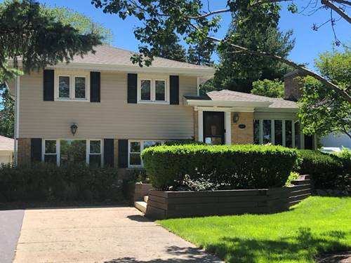 647 N Wilke, Arlington Heights, IL 60005