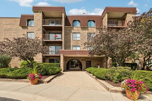 2100 Valencia Unit 215B, Northbrook, IL 60062