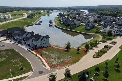 1 Beech Tree, Ottawa, IL 61350