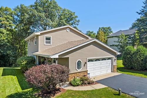 21436 W Sylvan, Mundelein, IL 60060