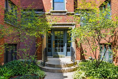 3126 W Carmen Unit 3, Chicago, IL 60625