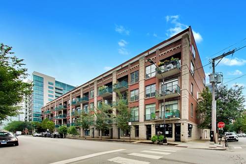 847 W Monroe Unit PH-5, Chicago, IL 60607