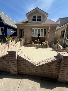 5117 N Kolmar, Chicago, IL 60630