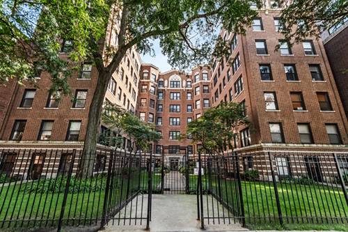 725 W Sheridan Unit 204, Chicago, IL 60613
