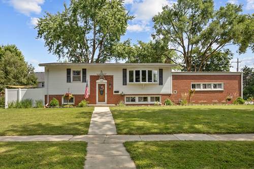 1120 S 12th, St. Charles, IL 60174