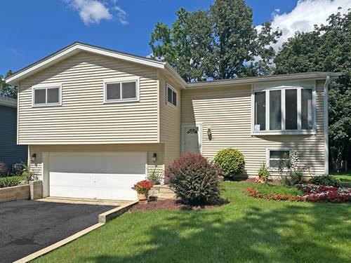 N335 Cottonwood, Wheaton, IL 60187