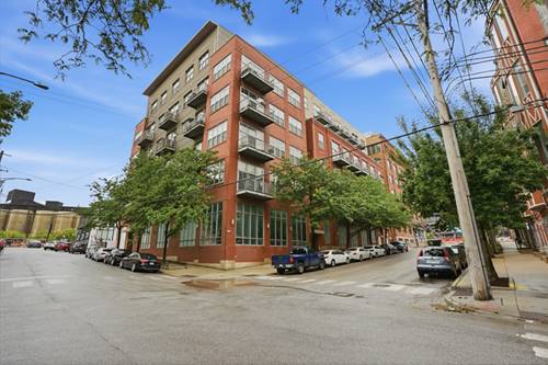 824 W Superior Unit B211-B212, Chicago, IL 60642