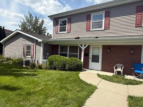 1305 Kingsbury Unit E, Hanover Park, IL 60133