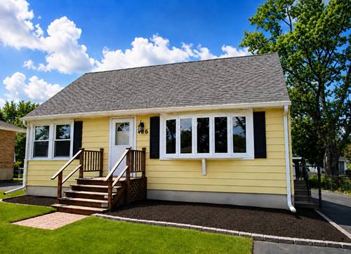 786 N Van Auken, Elmhurst, IL 60126