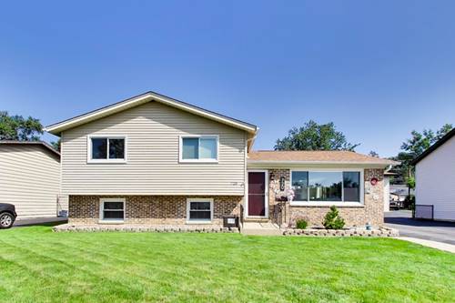 720 Warrior, Round Lake Heights, IL 60073