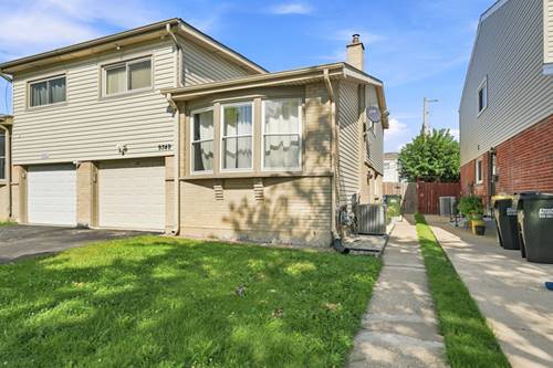 9349 Fern, Des Plaines, IL 60016