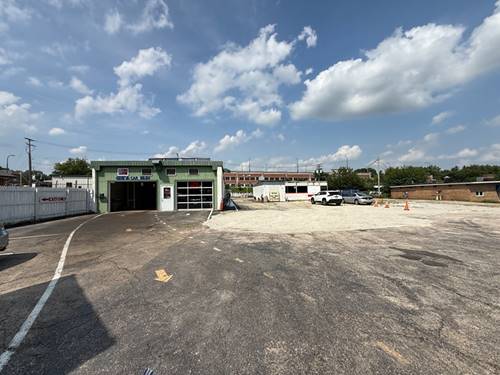 618-628 S First, Geneva, IL 60134