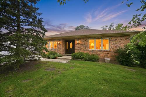 709 Jenkisson, Lake Bluff, IL 60044