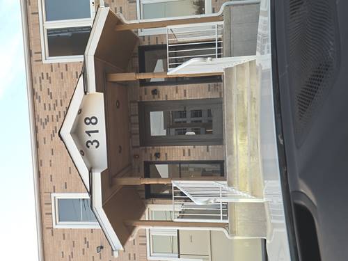 318 W Ogden Unit 2, Westmont, IL 60559