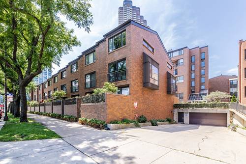 3700 N Lake Shore Unit 303, Chicago, IL 60613