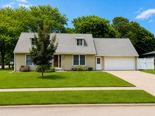 2219 Highland, Sycamore, IL 60178