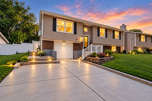 7128 Glenwood, Hanover Park, IL 60133